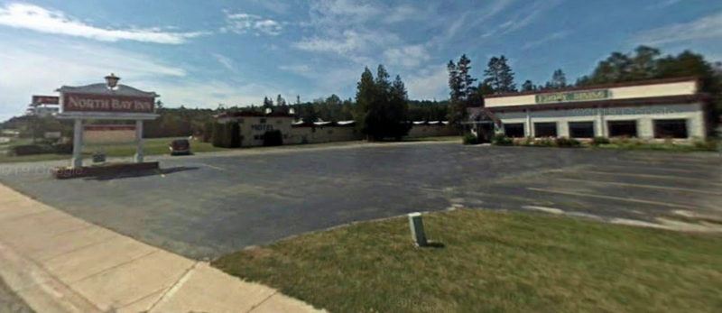 Chiefs Drive-In - 2008 North Bay Inn (newer photo)